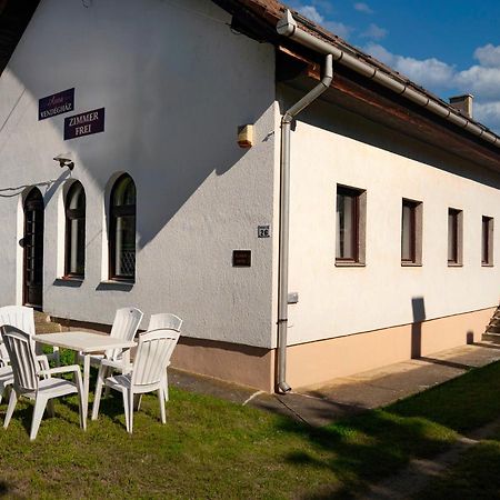 Anna Vendeghaz Hotel Balatonakali Luaran gambar