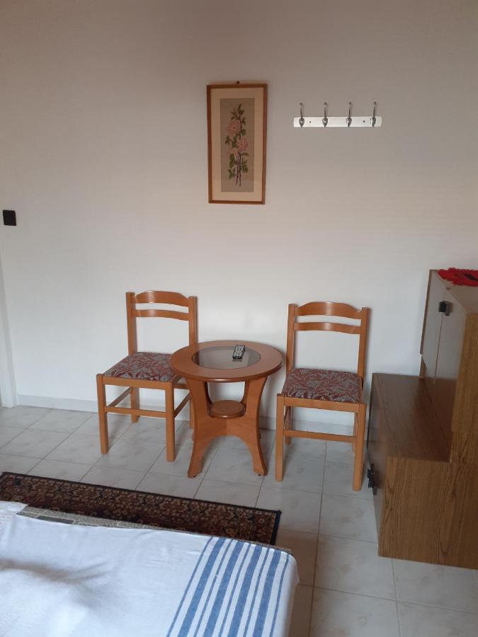 Anna Vendeghaz Hotel Balatonakali Luaran gambar