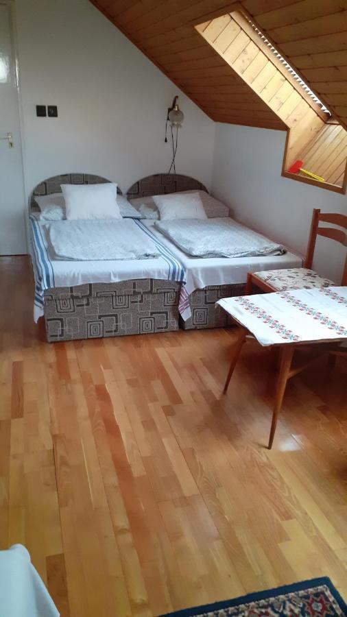 Anna Vendeghaz Hotel Balatonakali Luaran gambar